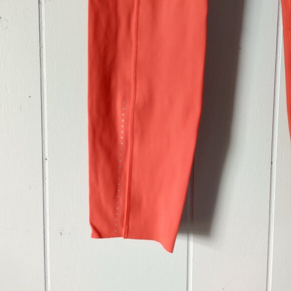 Lululemon Athletica Fast & Free 7/8 Tight II Nulux 25" - Red Orange - Picture 6 of 11